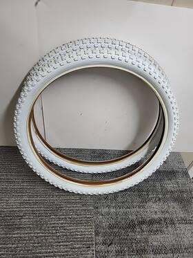 C-714-44 Cheng Shin Vintage 1980s C-714 Comp Iii Tires 20x1.75 Old School Bmx Hutch Haro