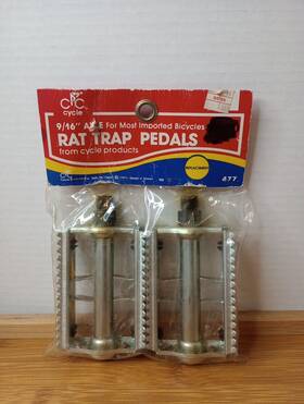 Cycle Products 035011004778 Vintage Rat Trap Pedals 9/16 Inch Nos. New In Package Cir. 1983