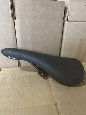 2181 Dyno Seat Bmx Old School Vintage Mid Bike Nos New 1980 S Gt