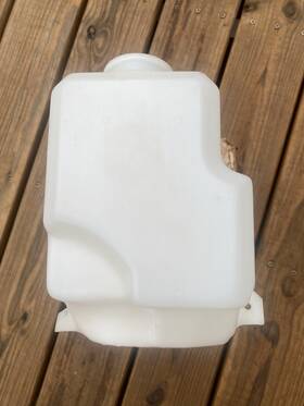 General Motors 1381568 1960 S Gm #1381568 Buick Windshield Washer Fluid Bottle Nos Nib Nice Cond Rare