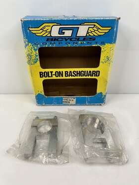 025510 Gt Bicycles Rare Vintage Bmx Bolt-on Bashguard Empty Box And Mounting Brackets