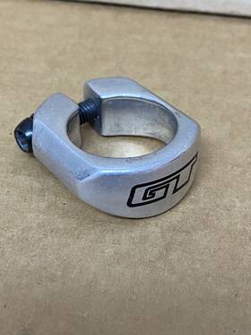 Gt04291 Gt Bicycles Mid School Vintage Bmx Seat Post Clamp Nice