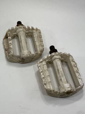 Vp-873 Gt Bicycles Bmx Pedals White Victor 1/2 Inch Performer Dyno Compe Freestyle Og 1980 S