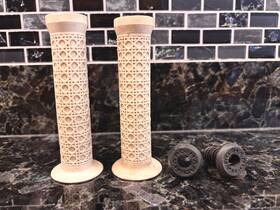 Haro Vlg-803 Rare Vintage Mid School Bmx Gt Grips