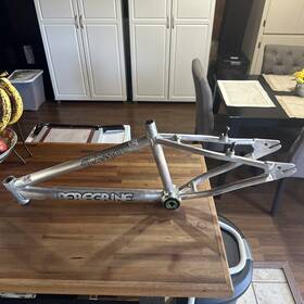J97010174 Peregrine Class 1l 1997 Aluminum Race Frame