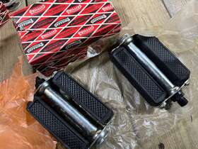 Pea-520 Philips Phillips Vintage Bike Bicycle Pedals 4 Inch X 1/2 Threads England Pea 520 No 34