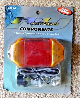Royce Union 072774661268 Bicycle Flashing Turn Signals Remote Controlled Battery Operated
