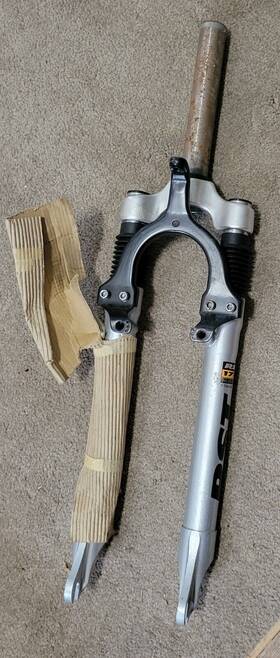 171b Rst Vintage Nos 26 Inch 1 1/8 Threadless Mountain Bike Forks Suspension