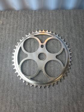 2-46t Schwinn 1964 Deluxe American Mens Chain Ring 1/2 Inch -46t 26 Middleweight