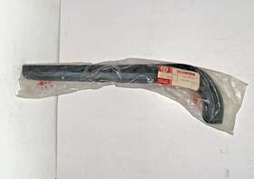 51320 Schwinn New In Open Bag Chainguard Matte Black No Mounting Hardware