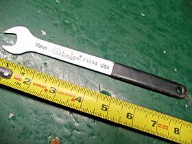 74244 Schwinn Approved 14mm Wrench No. Usa Soft Grip
