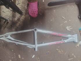 Cf3h00795 Se Racing 90s Pk Ripper Aluminum Frame And Front Forks Stamped