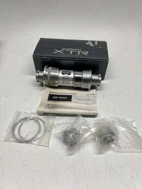 Bc1.37x24 Shimano Bb-m952 Xtr Octalink Bottom Bracket 68/73 X 112.5 Plus Bolts