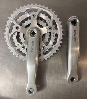 Shimano Fc-739 Deore Xt Mountain Bike Crank Set 175 Arms 26/36/46t Chainrings