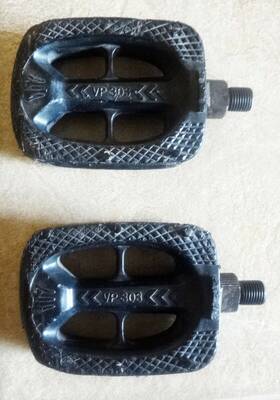 Vp-303 Victor Vintage 1980s Old School Giant Bmx Bike Pedals 1/2 Inch
