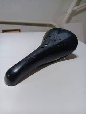 2169 Viscount 2163 Dyna Old School Bmx Seat. See Pics