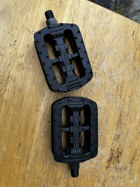 Lu-468 Wellgo 1988 Bmx Pedals 1/2 Inch Black Old School Freestyle Mongoose M1