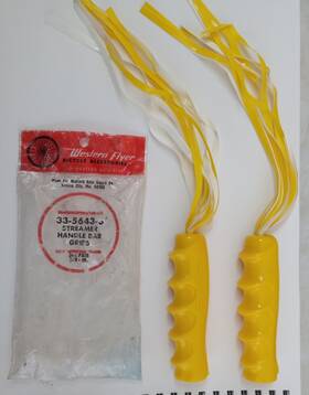 33-5643-3 Western Flyer Nos Vintage 70s Yellow Streamer Muscle Bike Handlebar Grips