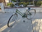 Schwinn Vintage Green Cruiser Bike Steel Frame Chrome Fenders Classic Saddle. Fixed Price $150.00.