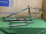Dk Bmx Cycling 26 Inch Frame And Fork Very Nice Set GT04675. Fixed Price $350.00.