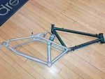 Vintage Schwinn 9SIX Mountain Full Suspension 90S / 17". Fixed Price $160.00.