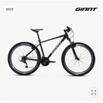 Giant Atx 2022 Mountain Bike 26" Xs Front Suspension 21-SPEED Black. Fixed Price $300.00.