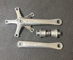 Shimano Dura Ace FC-7700 172.5MM Crank Arms And Bb Bottom Bracket. Fixed Price $95.00.
