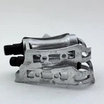 Vintage Sr Sakae SP-150 Bicycle Pedals 9/16 Japan Alloy Pair Quill Silver A25. Fixed Price $20.99.