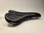 Velo Avenir 200 Series Bike Saddle Seat Black 160MMX265. Fixed Price $25.00.