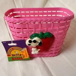 Vntg Peanuts Snoopy Pink Bicycle Accessory Basket Strawberry Joe Cool Mint W/tag. Fixed Price $25.00.