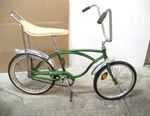 1968 Schwinn Deluxe Stingray, Metallic Pearl Banana Seat, Can Deliver. Fixed Price $600.00.