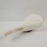 Vintage Viscount 2123 Gt Bmx Freetyle Seat Saddle White Htf. Fixed Price $274.99.