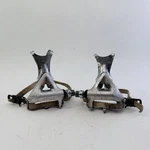 Vintage Shimano 600 PD-6400 Platform Bike Pedals 9/16 Toe Clips Straps A96. Fixed Price $59.99.