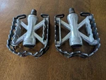 Sr Sakae MTP-110 Pedals Old School Bmx/mtb Double Cage Free Shipping. Fixed Price $260.00.