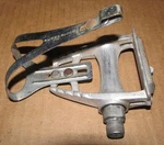 Maillard Cxc Right Side Bicycle Pedal With Adjustable Toe Clip. Fixed Price $11.99.