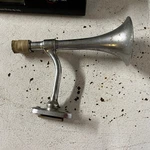 Yoder Super Goose Bulb Horn Auto Squeeze No. Fixed Price $20.00.