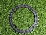Raceface Narrow-wide Chainring 104BCD 32T Black. Fixed Price $14.62.