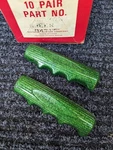 Schwinn Bicycle Campus Green Glitter Hand Grips-slim Line Pea Picker Nos. Fixed Price $85.00.