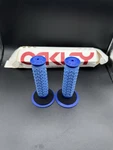 Oakley B-1B Bmx Blue Bike Grips New. Fixed Price $261.25.