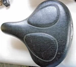 Schwinn Wide Comfort Bike Universal Seat Viscount 7148 Bicycle Padded Cruiser. Fixed Price $22.99.