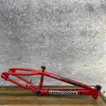 Mongoose Ravage Bmx Frame Red Old School Freestyle Vintage 20 Street 3/8. Fixed Price $60.99.