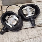 Shimano PD-M424 Mtb Road Bike Pedals Clipless Black Alloy 9/16. Fixed Price $18.73.