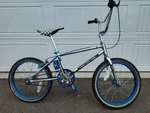 Schwinn Predator Bmx Bike Vintage Old School P2200 Atari? Og Clean Rideable. Fixed Price $1000.00.