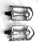 Refurbished Vintage SR-150 Alloy Quill Pedal Set 9/16 Road Tour Bike. Fixed Price $24.95.