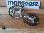 Victor VP-747 Bmx Pedals 9/16 Cromo, Old School Mongoose Atb ,kos Kruiser. Fixed Price $85.00.