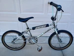 Old School Bmx Nos '85 Ross Piranha 300 - Redline Hutch Diamondback Mongoose Gt. Fixed Price $1150.00.
