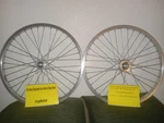 Gt Silver Mohawk Wheels Rebuilt/ Trued New ZAC4019 Decals. Fixed Price $350.00.