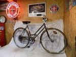 1972 Schwinn Suburban Ladies 5-SPEED Road Cruiser Bike Vintage Collegiate Breeze. Fixed Price $149.95.