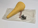 1980 -1981 Kashimax Seat Yellow Nos Vtg Bmx Saddle Pat K.s.m. Guts. Fixed Price $214.95.