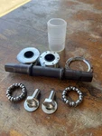 Vtg Sugino Square Taper Bottom Bracket 68 X 136 English Threaded 3RR-B Mtb. Fixed Price $52.95.